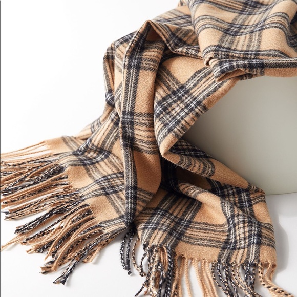 Urban Outfitters Accessories - URBAN OUTFITTERS Essential Plaid Scarf